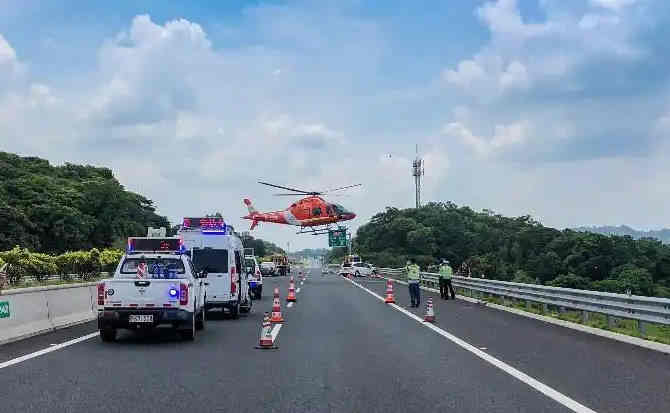 南丰高速公路汽车救援案例